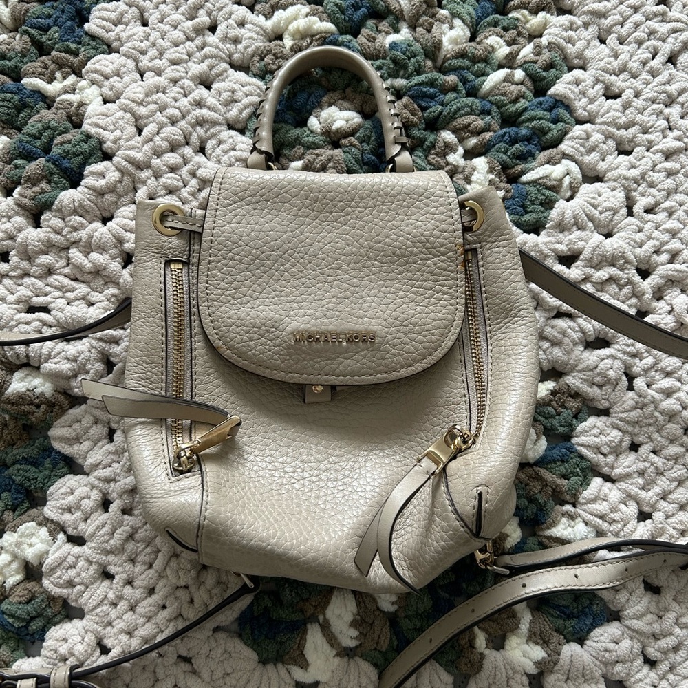 Micheal Kors backpack